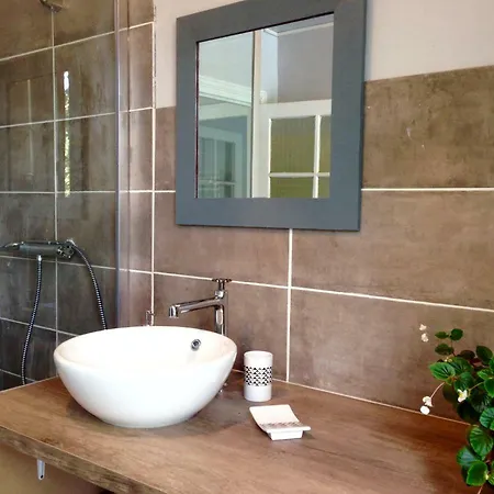 Longere De Charme Familiale Pour Un We Au Coin Du Feu Joli Hameau, Calme, Cheminee